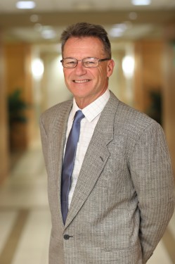 Click to view profile for David Thomson, M.D.